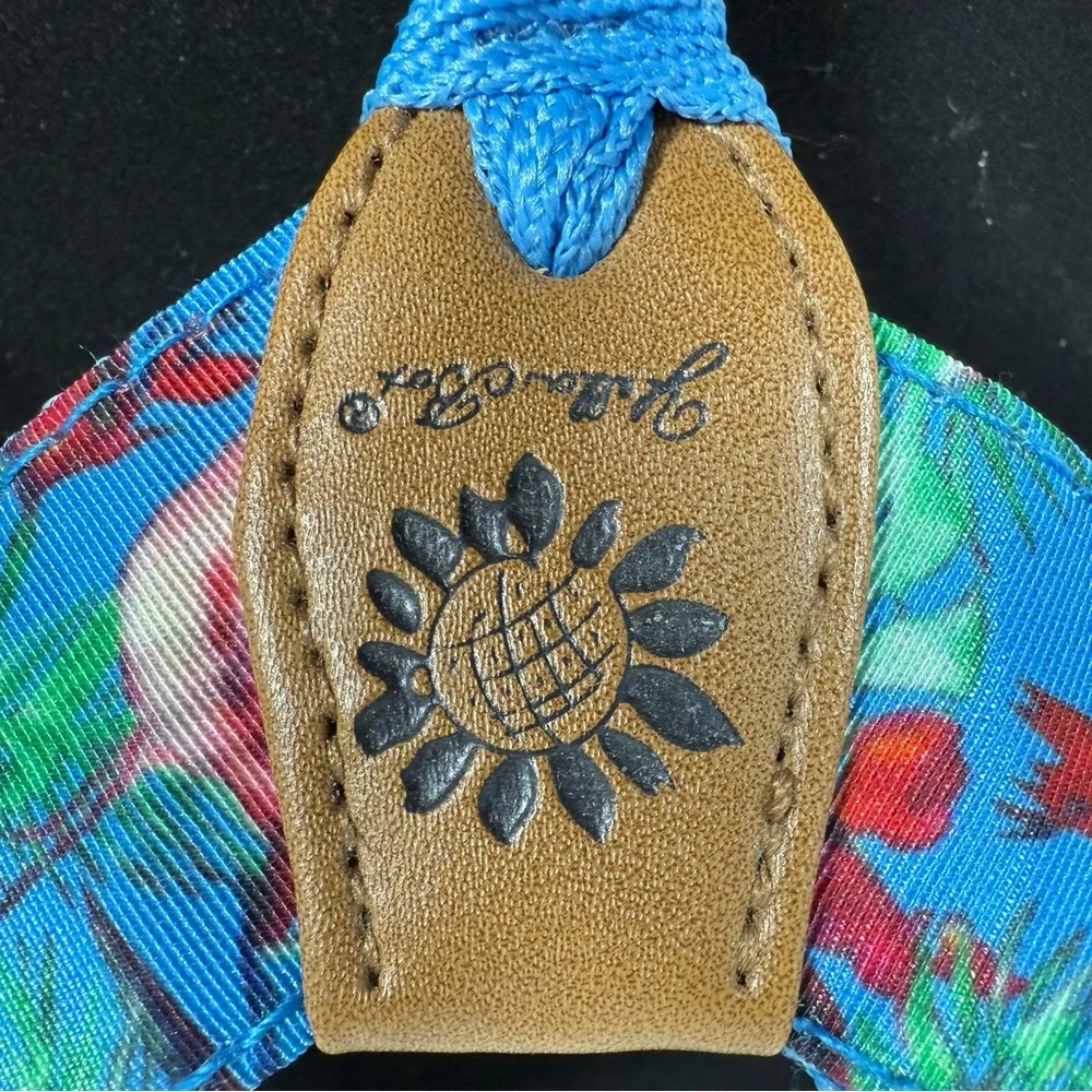 Yellow Box Flip Flops Blue with Pink Flamingos Size 7 1/2 7.5 Sandals Tropical - Picture 15 of 15